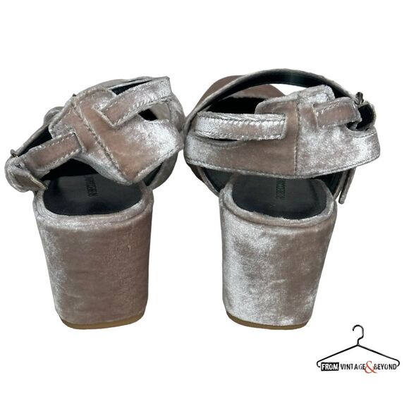 Rebecca Minkoff Brooke Velvet Chunky Heel Pump - Picture 5 of 7